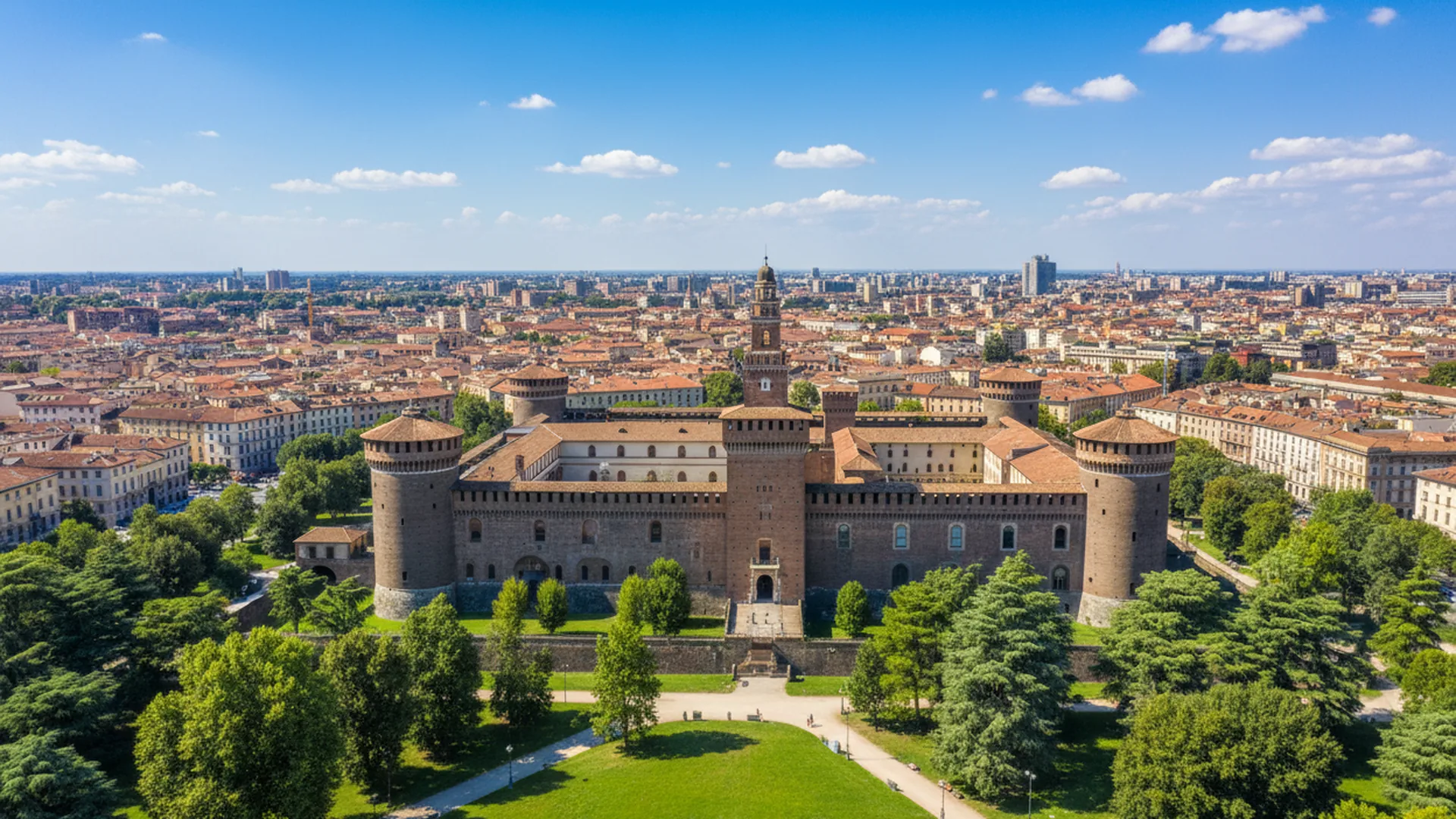 Castello Sforzesco — Stazione Centrale (Lombardia)